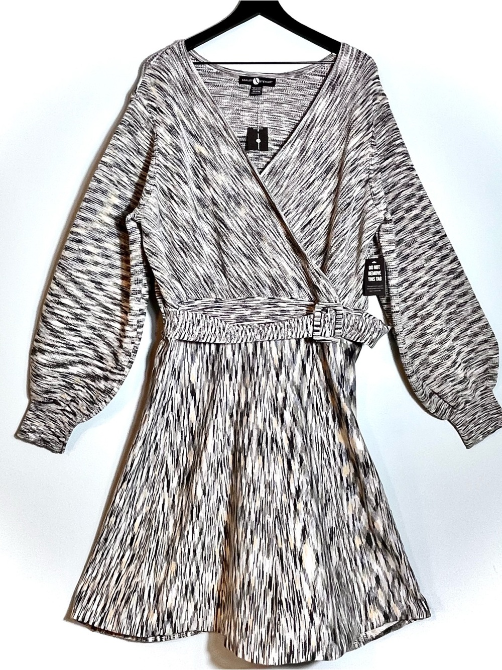 NWT ASHLEY STEWART Sweater Dress Striped Belt Gray Tan White Plus Sz 22/24 W